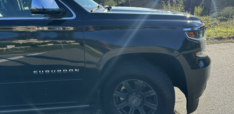 Chevrolet Suburban LTZ 2016 Black - Image 3